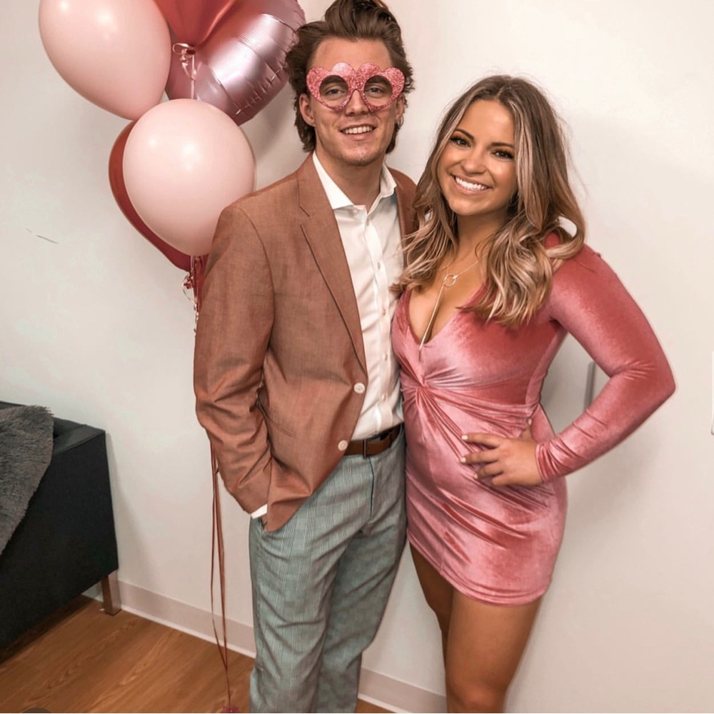 Flirty in Pink Dress!!